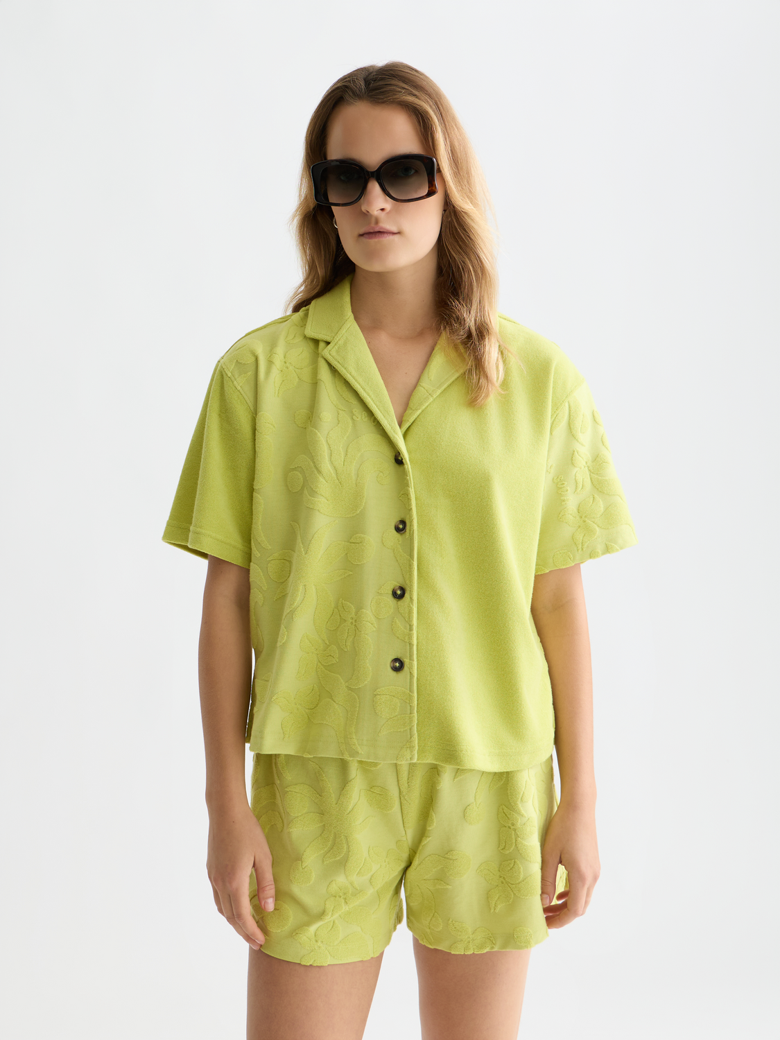 Chemise à manches courtes en tissu éponge