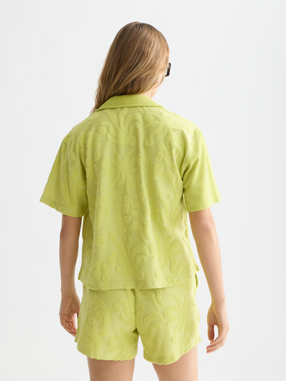 Chemise à manches courtes en tissu éponge