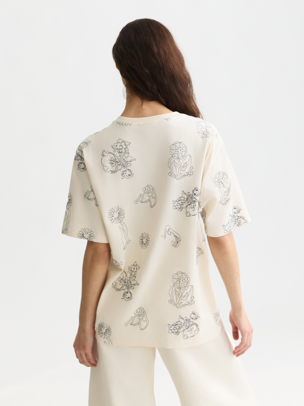 Embroidered Loose-Fit T-Shirt