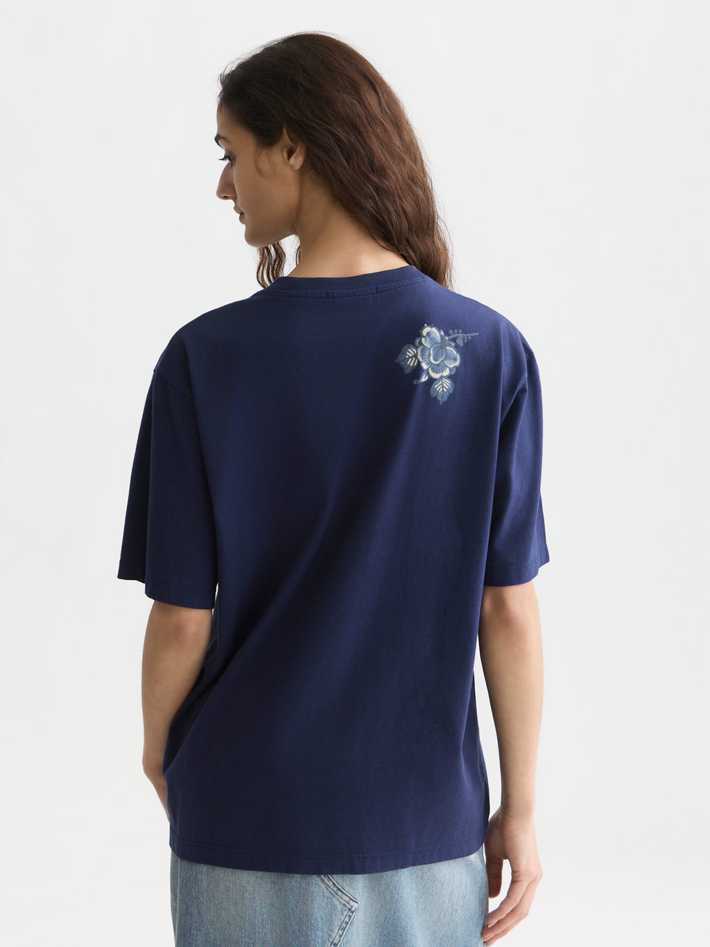 Scotch & Soda x Royal Delft Embroidered Detail Loose T-Shirt
