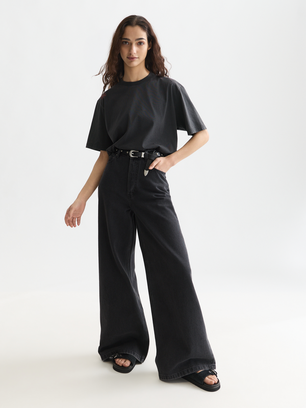 Washed Loose-Fit T-Shirt With Embroidery