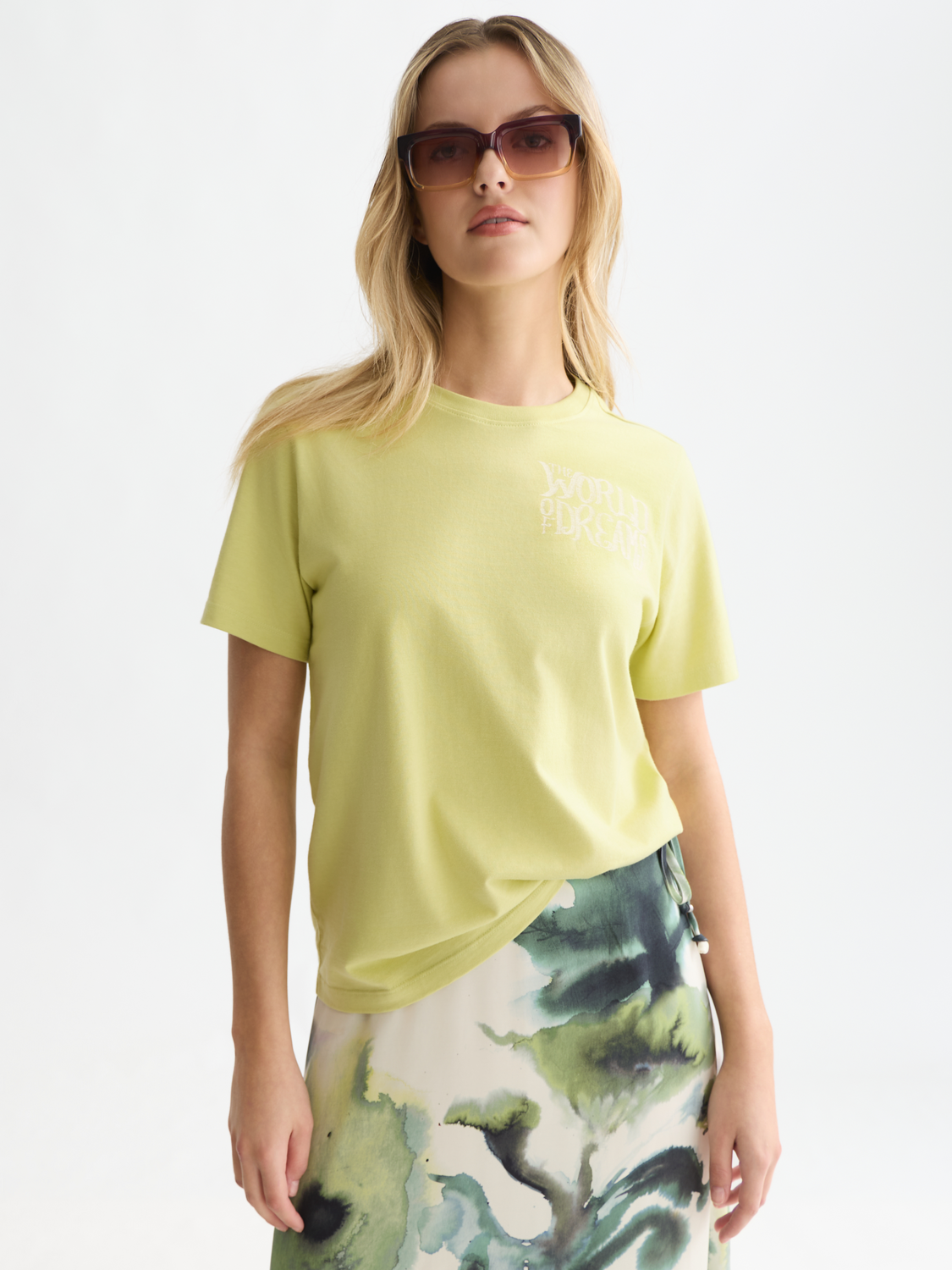 T-Shirt mit Brust-Artwork, normale Passform