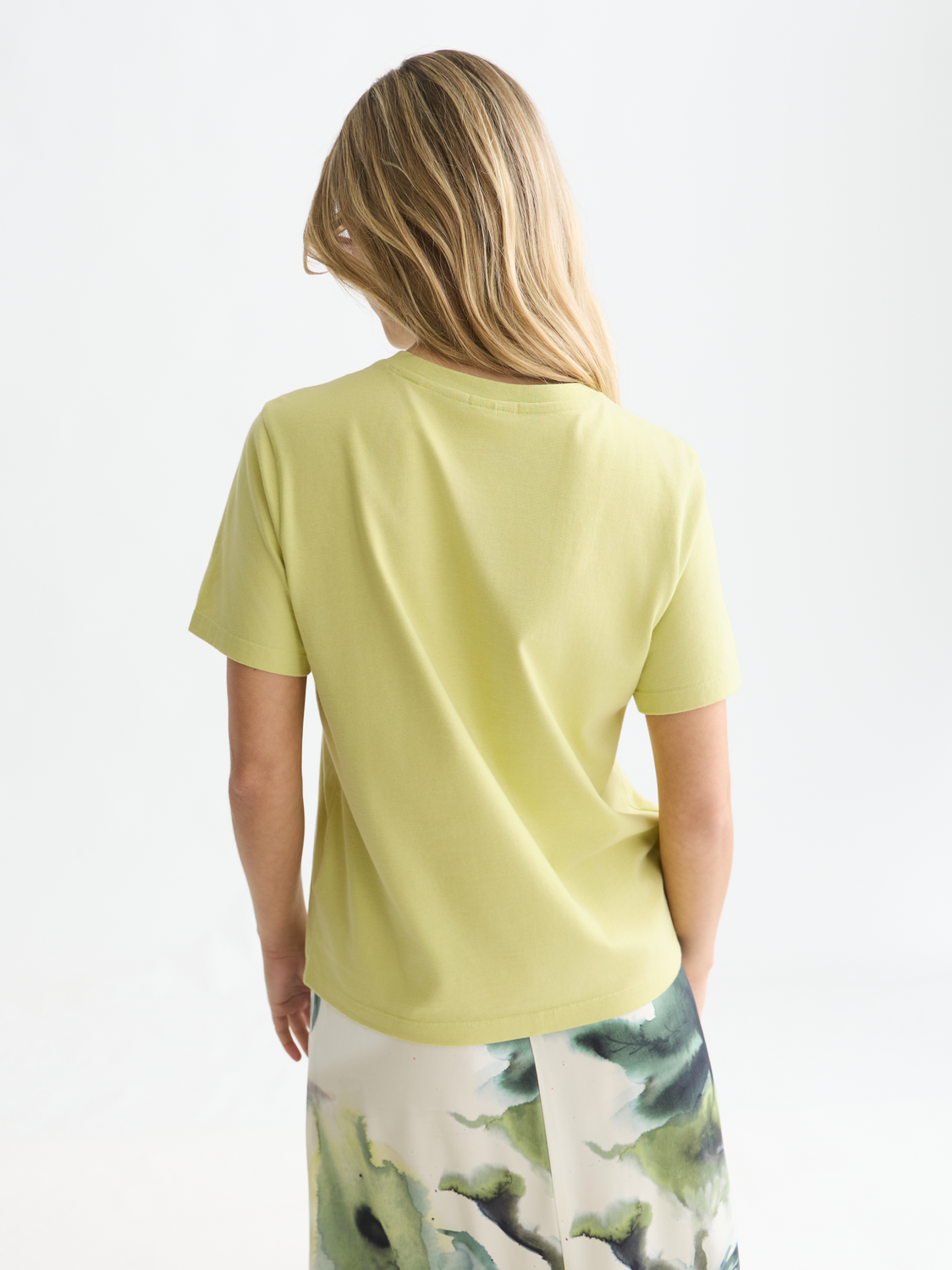 T-Shirt mit Brust-Artwork, normale Passform