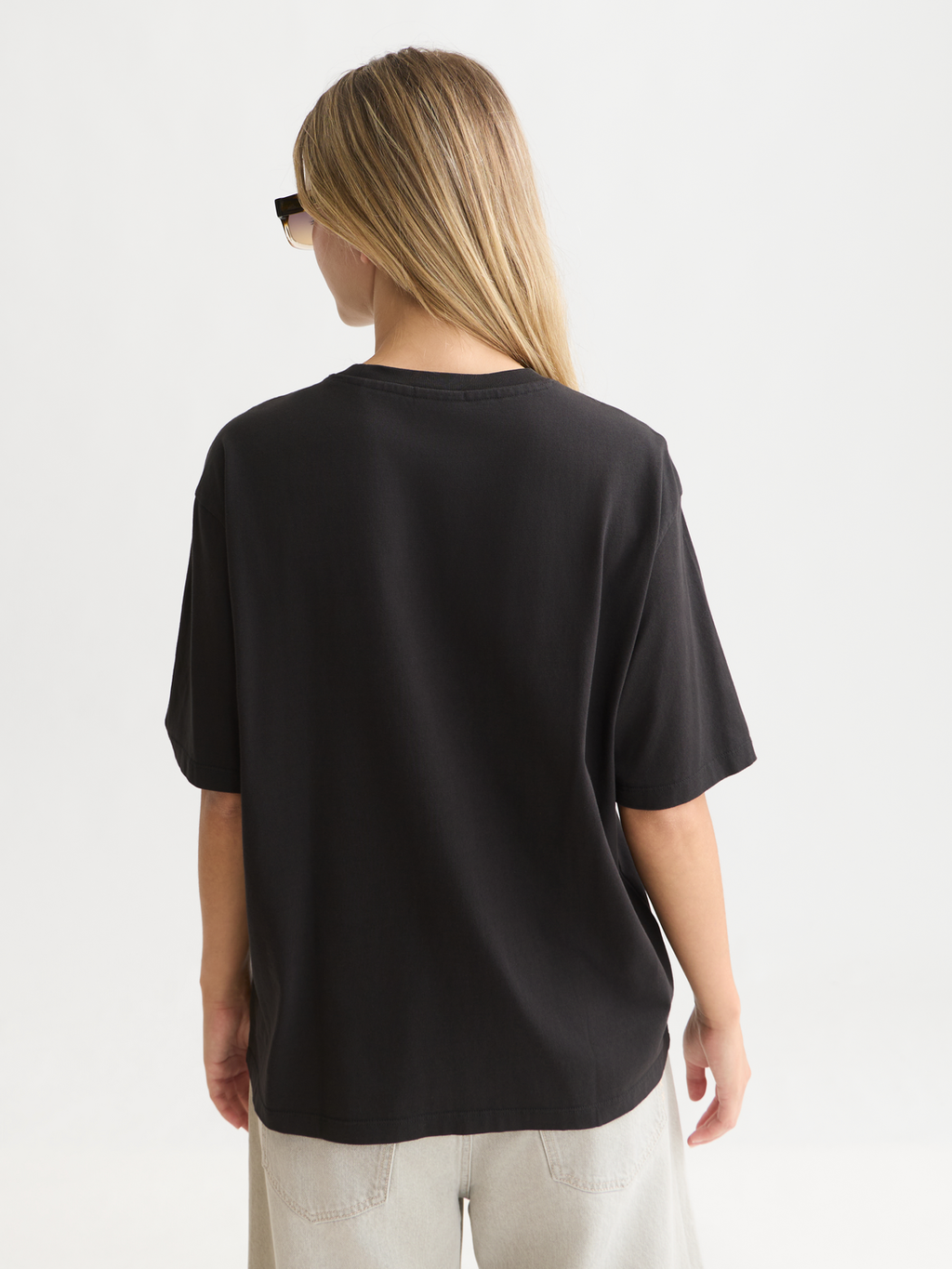 Loose Embroidered T-Shirt