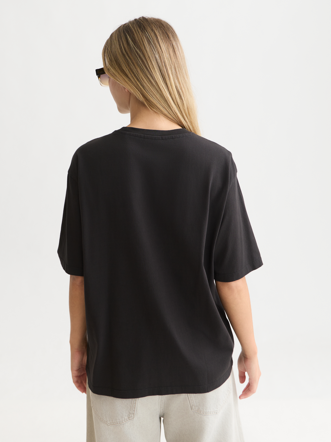 Loose Embroidered T-Shirt
