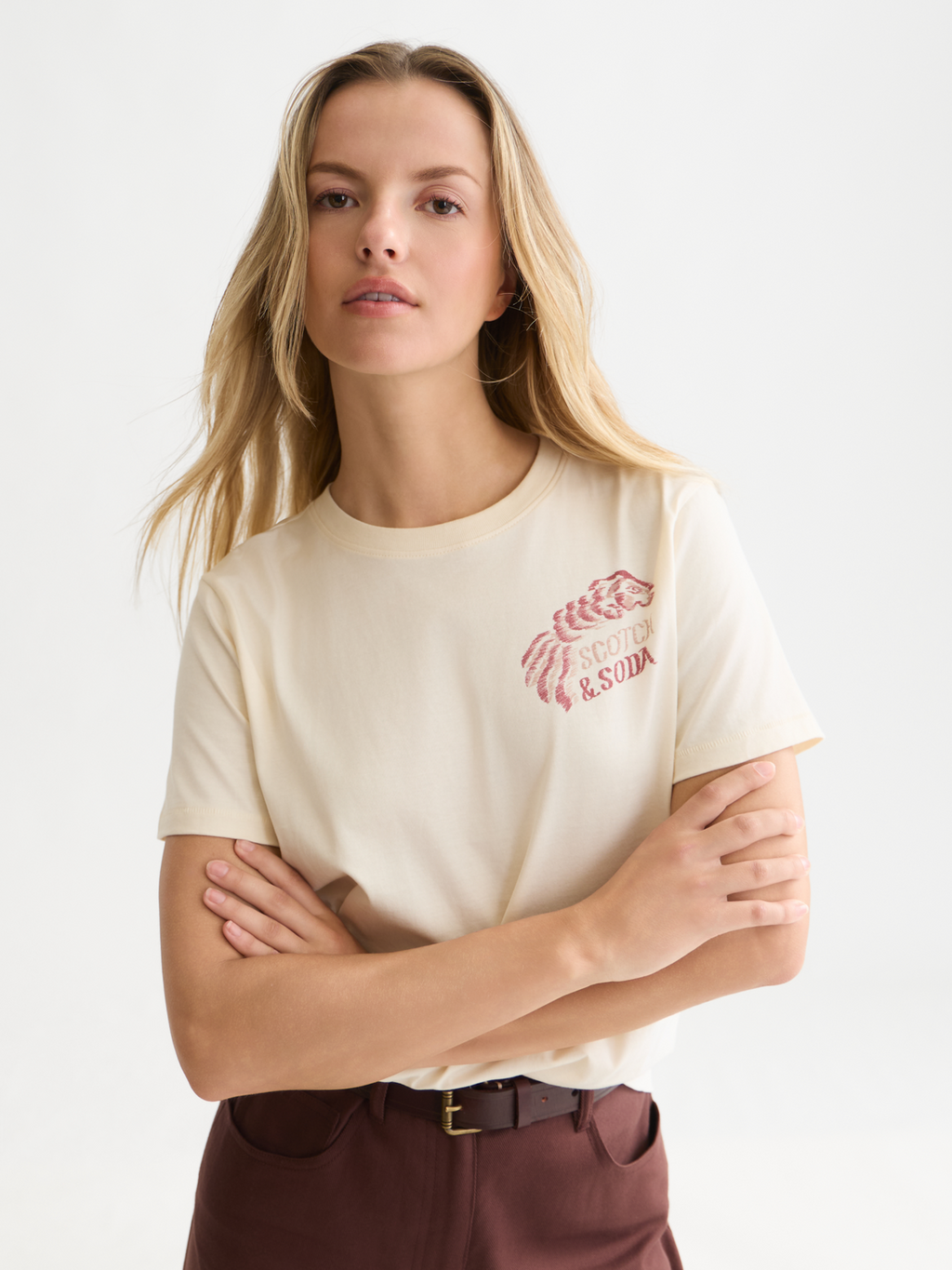 T-Shirt mit Front- und Rückenprint in regulärer Passform