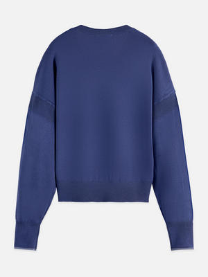 V-Neck Relaxed Pullover