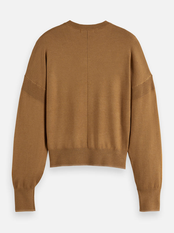 Essentials — V-Neck Relaxed Pullover