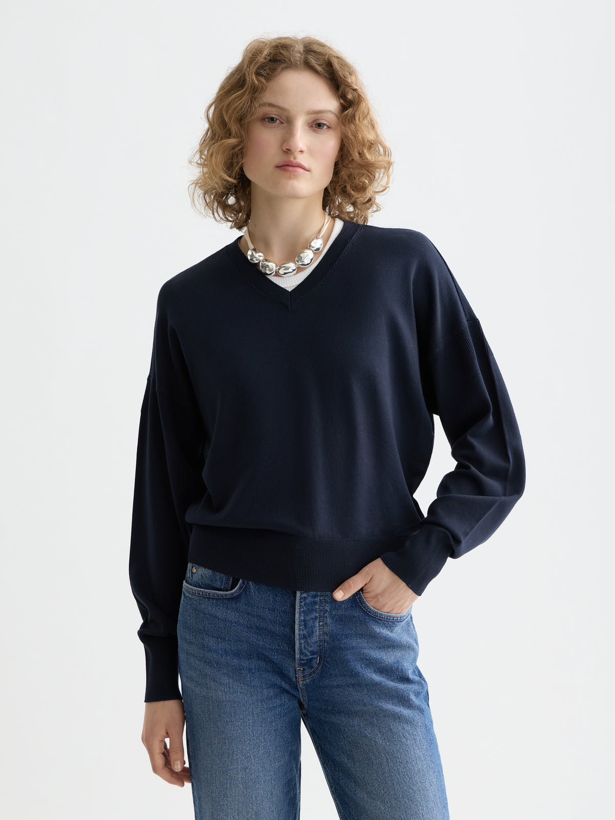 Essentials — V-Neck Relaxed Pullover