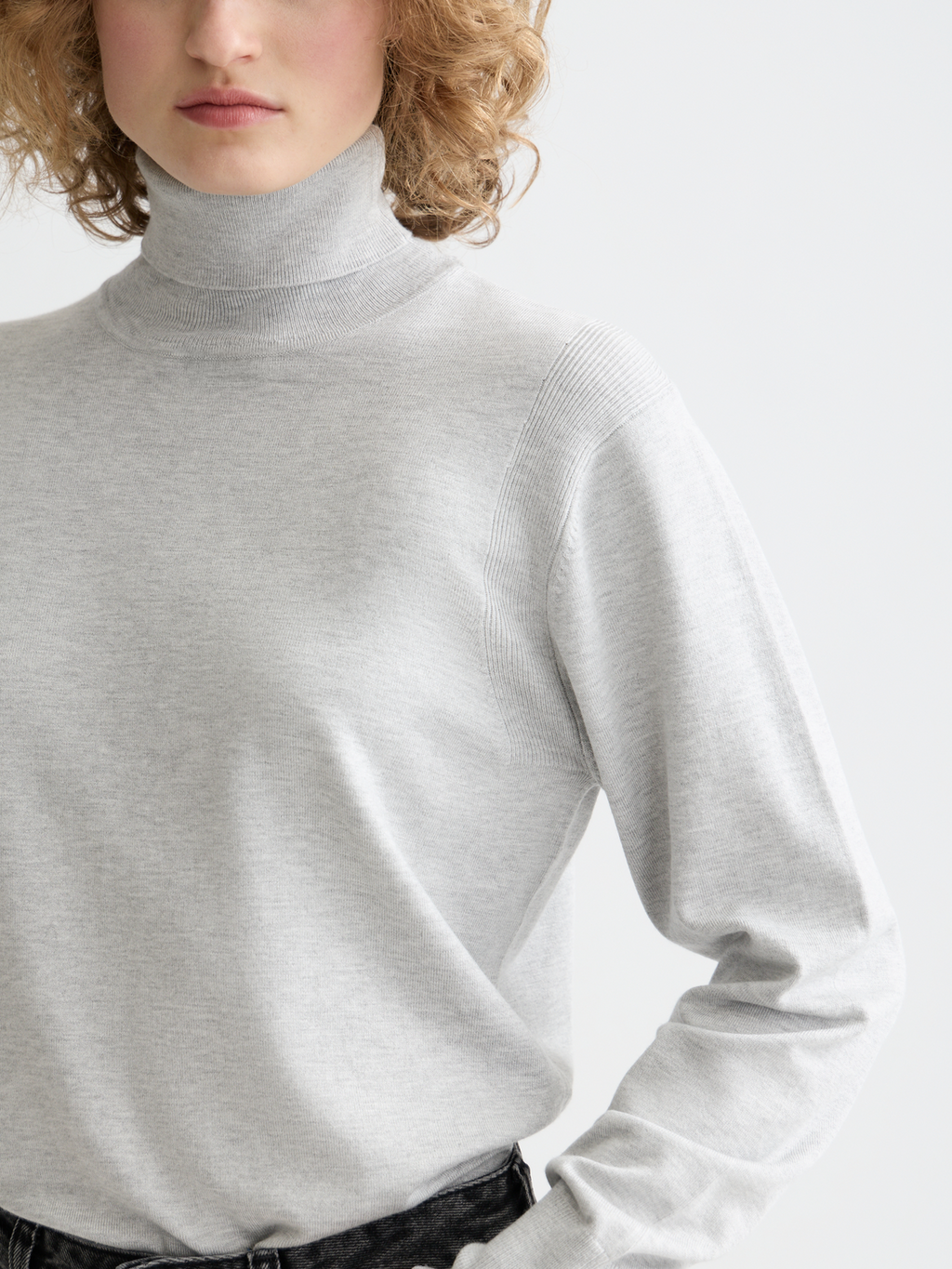 Pull décontracté à col roulé Core