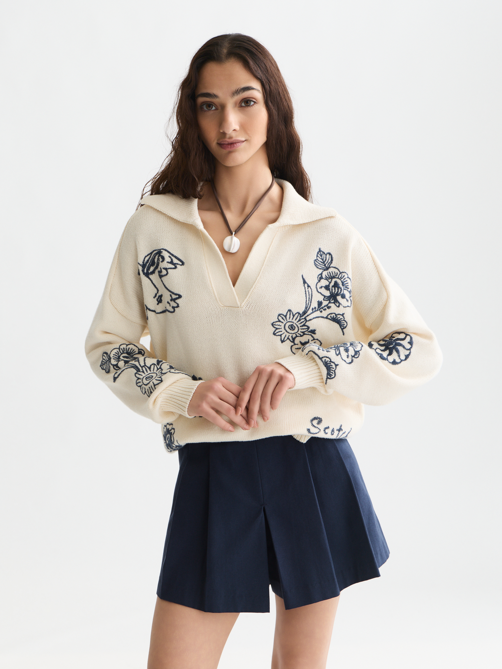 Scotch & Soda x Royal Delft Embroidered Oversized Pullover