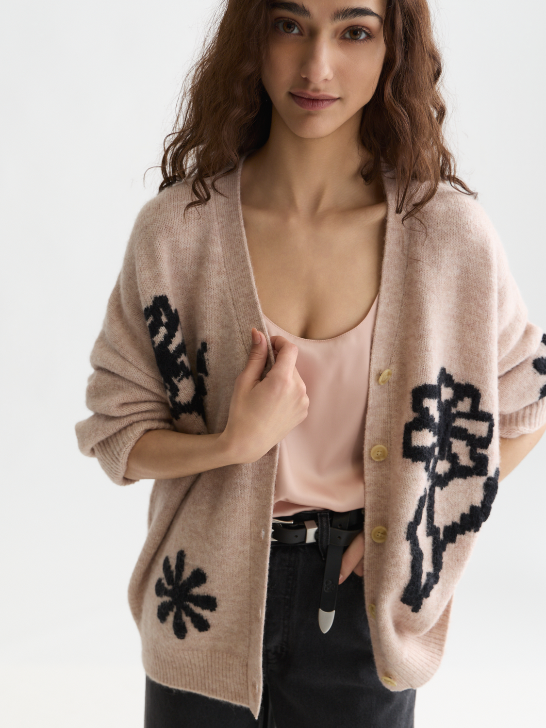 Intarsia Oversized-Fit Cardigan