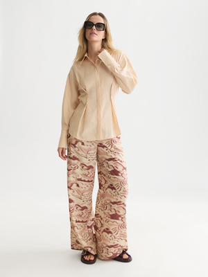 Buttoned Waisted Shirt