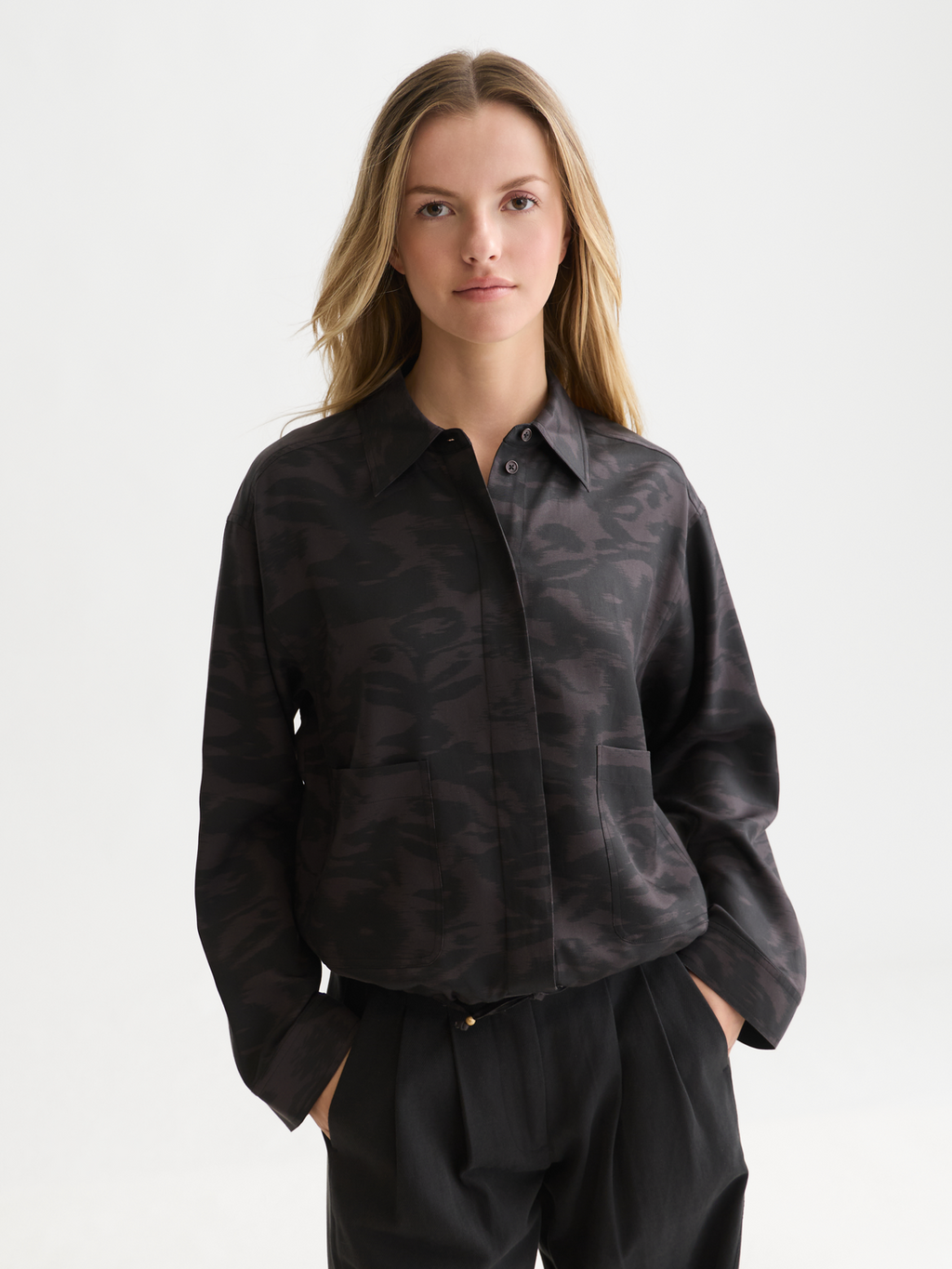 Chemise utilitaire imprimée
