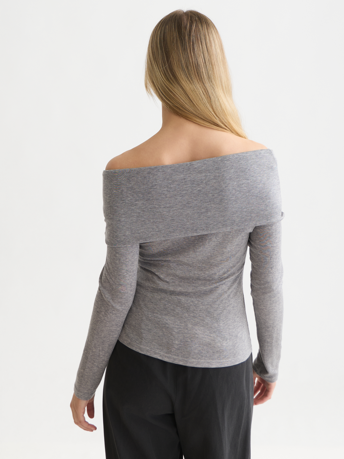 Twisted Neckline Wool-Blend Long Sleeve T-Shirt