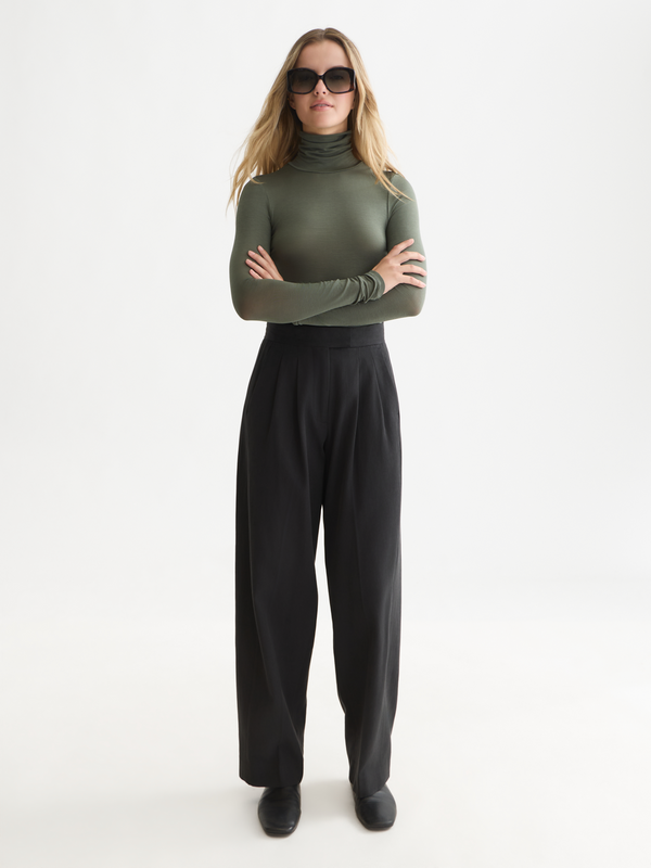 Roll Up Neck Long Sleeve T-Shirt