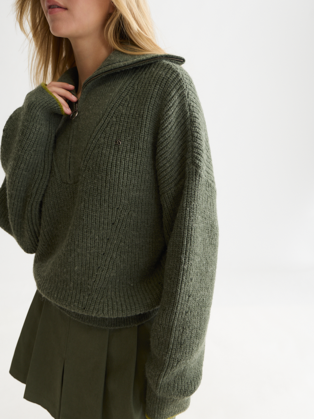 Chandail mi-zippé coupe décontractée