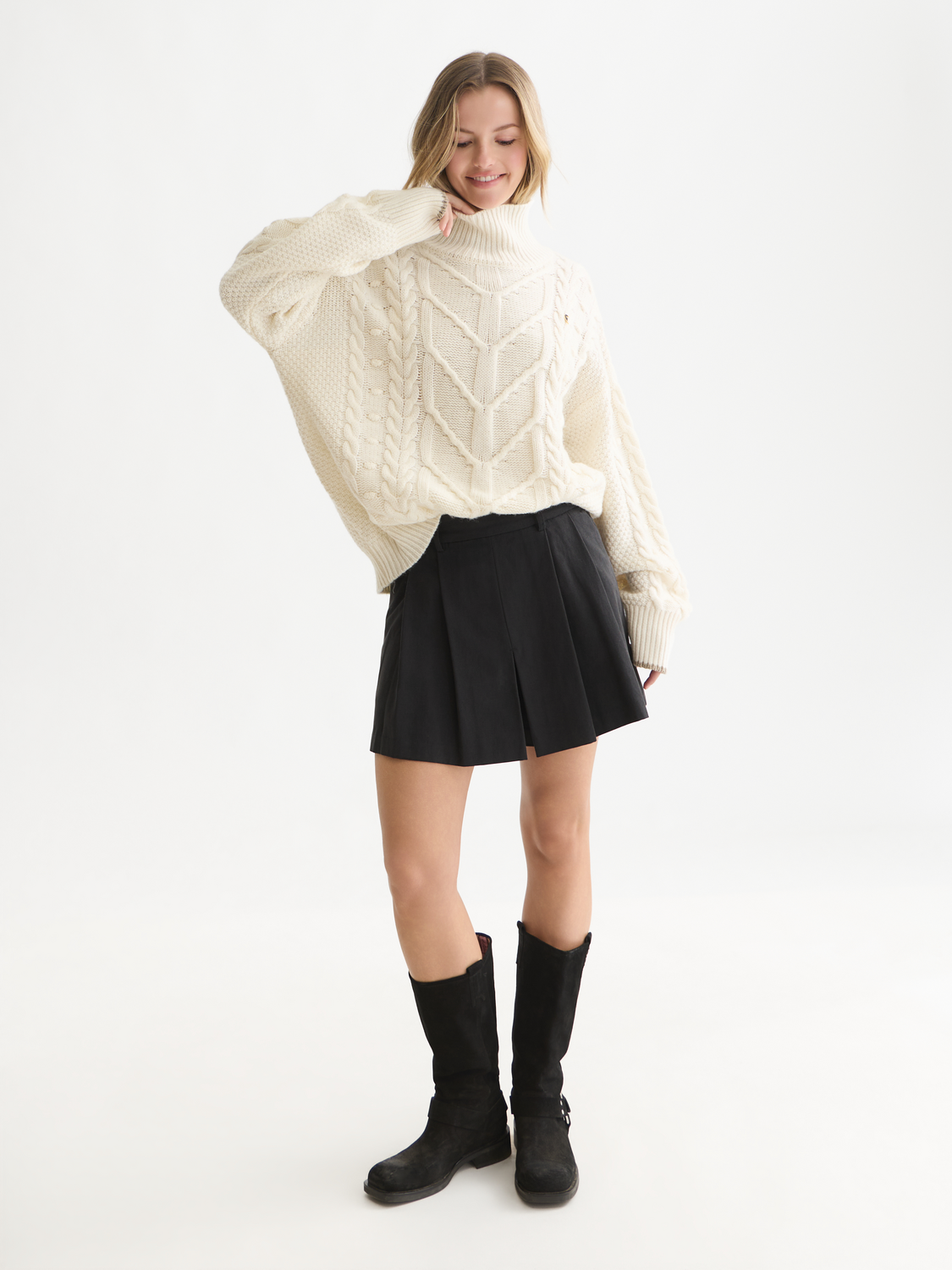 Oversized Cable-Stitch Wool Alpaca Pullover