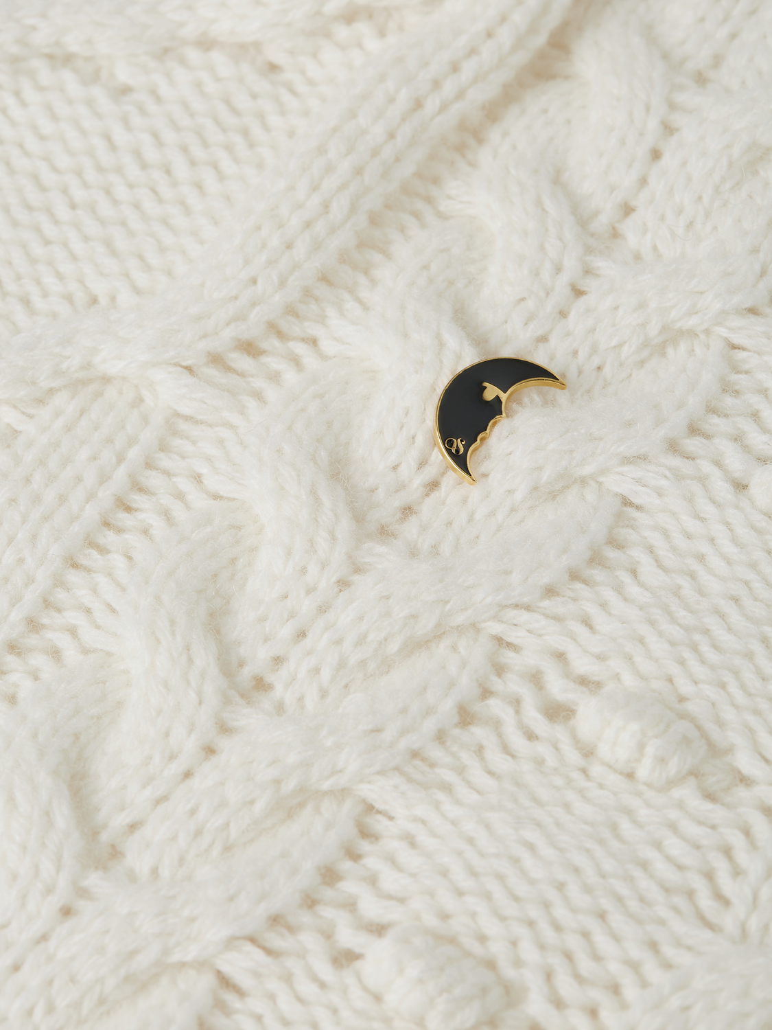 Oversized Cable-Stitch Wool Alpaca Pullover