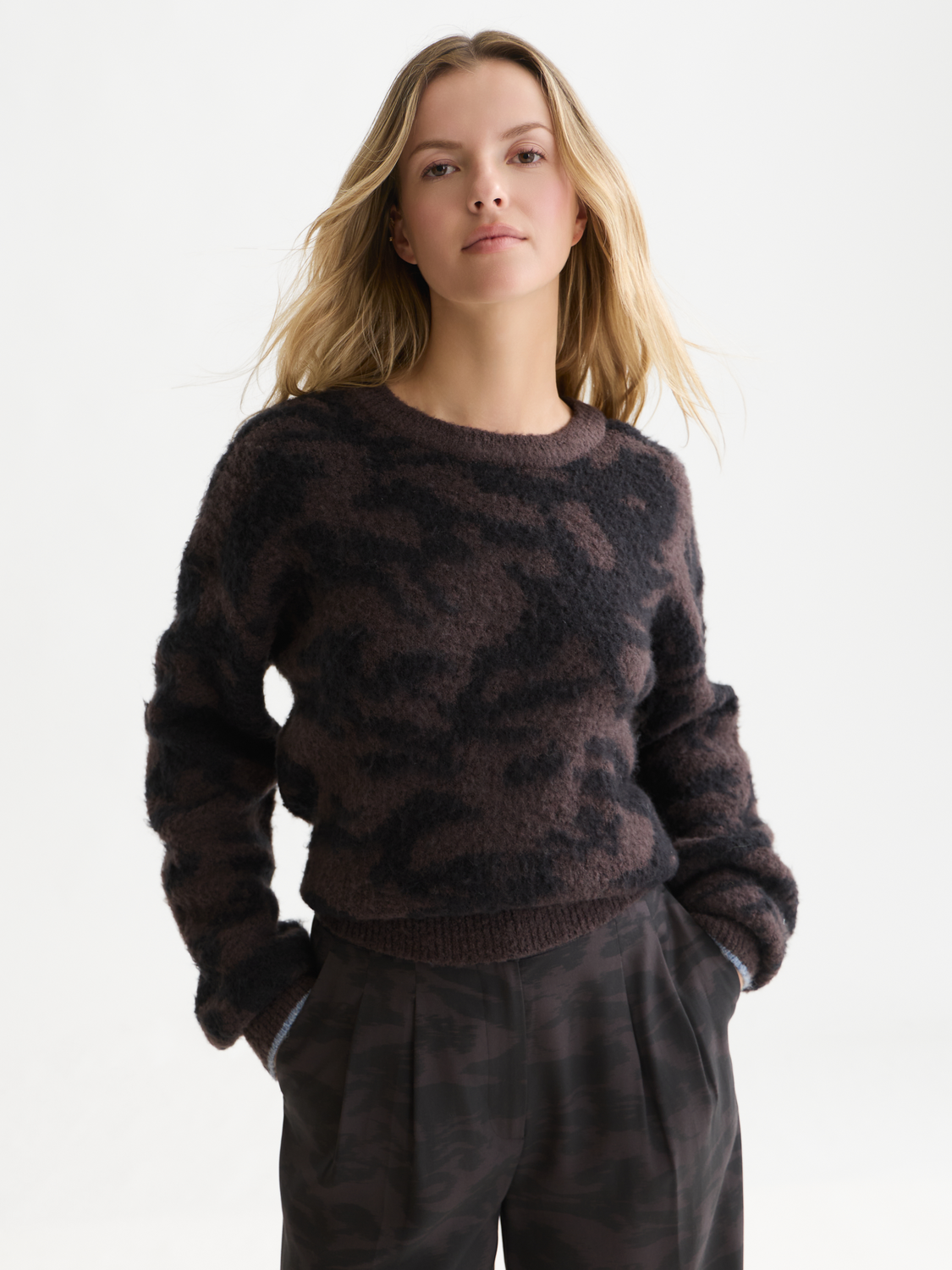Fuzzy Jacquard Wool-Blend Relaxed Pullover