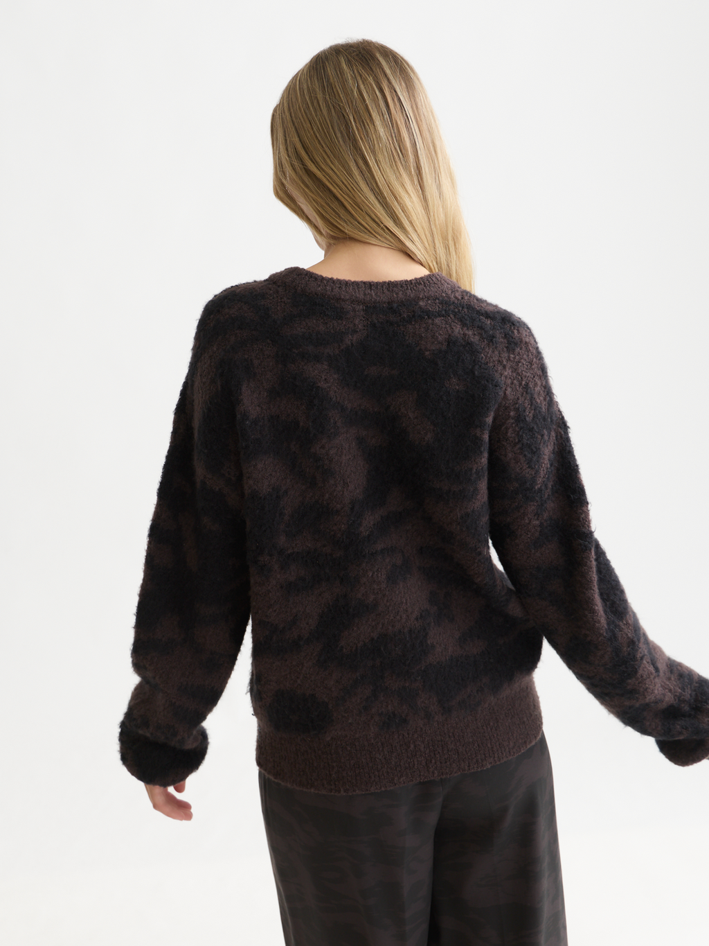 Fuzzy Jacquard Wool-Blend Relaxed Pullover