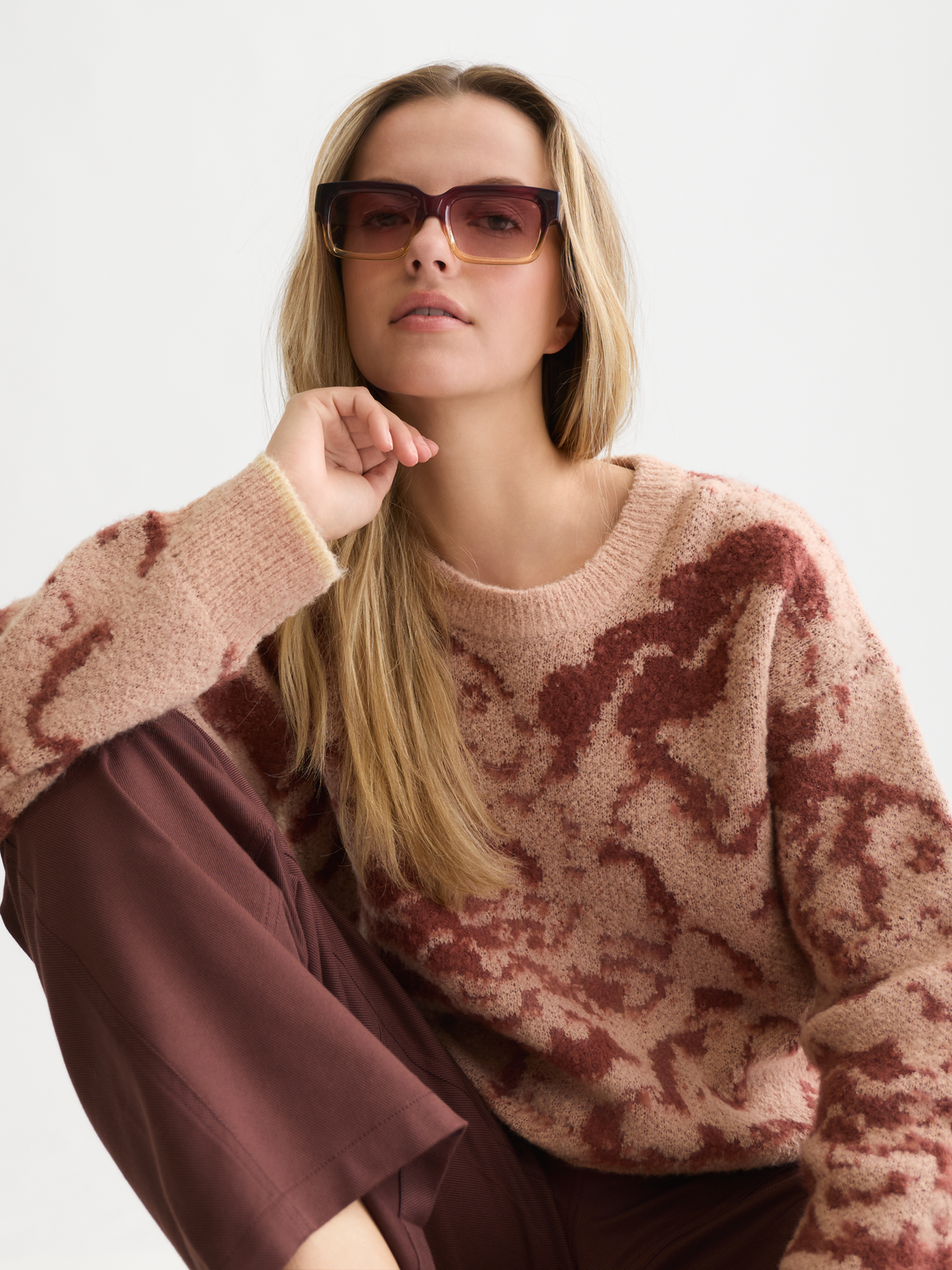 Fuzzy Jacquard Relaxed-Fit Pullover