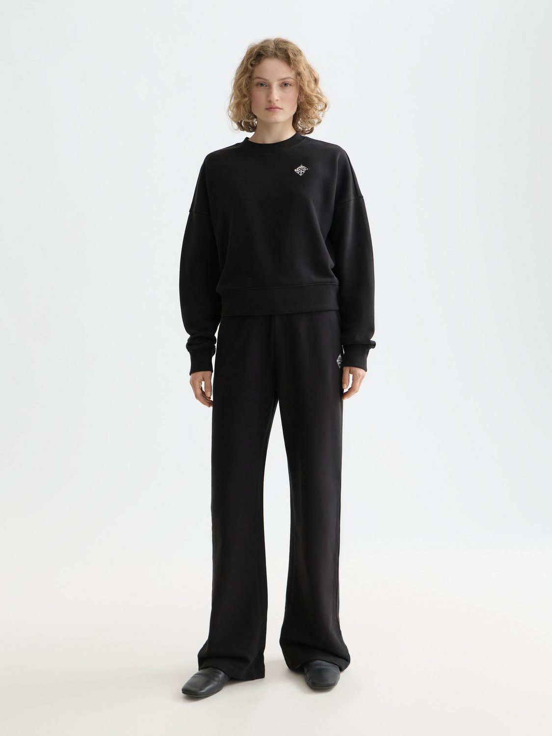 Core Embroidered Logo Sweatshirt