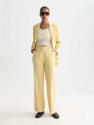 Relaxed Single Breasted Blazer