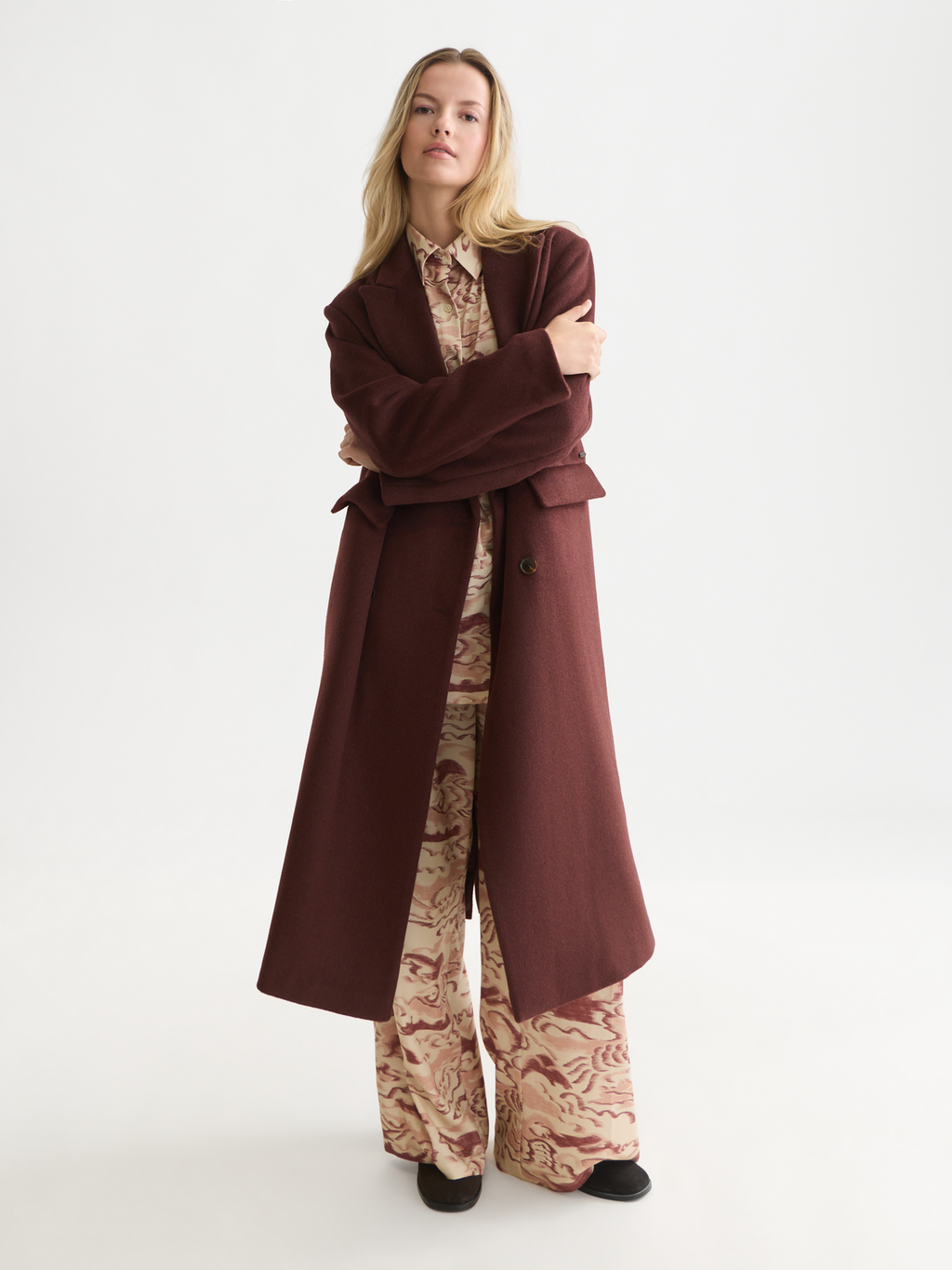 Manteau long croisé en mélange de laine