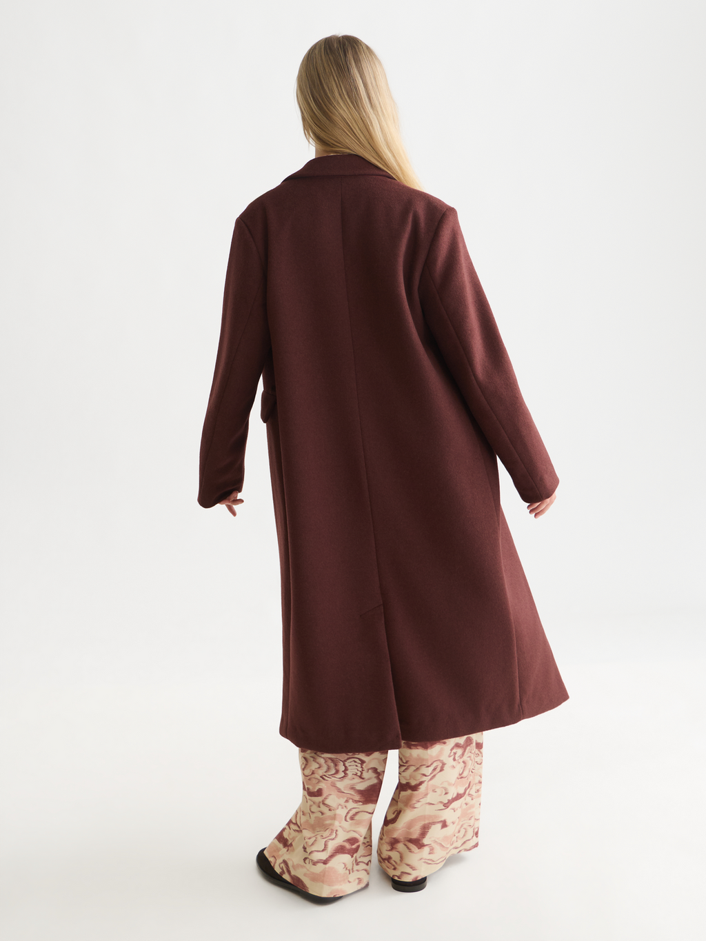 Manteau long croisé en mélange de laine