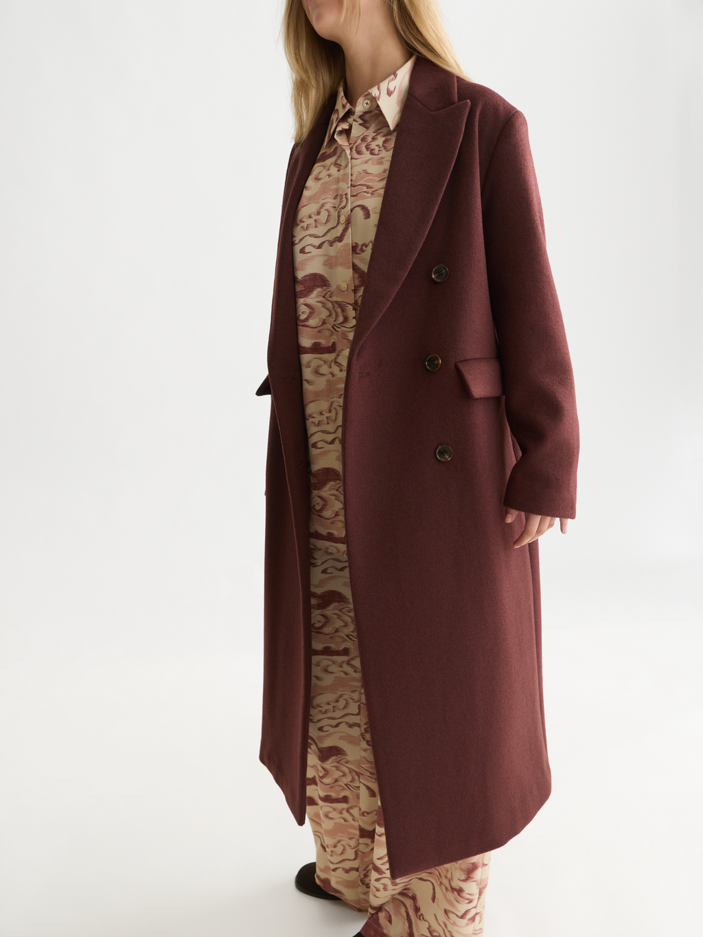 Manteau long croisé en mélange de laine