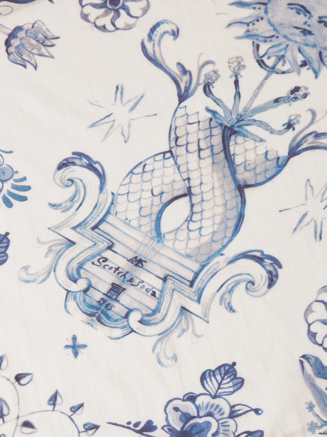 Scotch & Soda x Royal Delft Printed Foulard