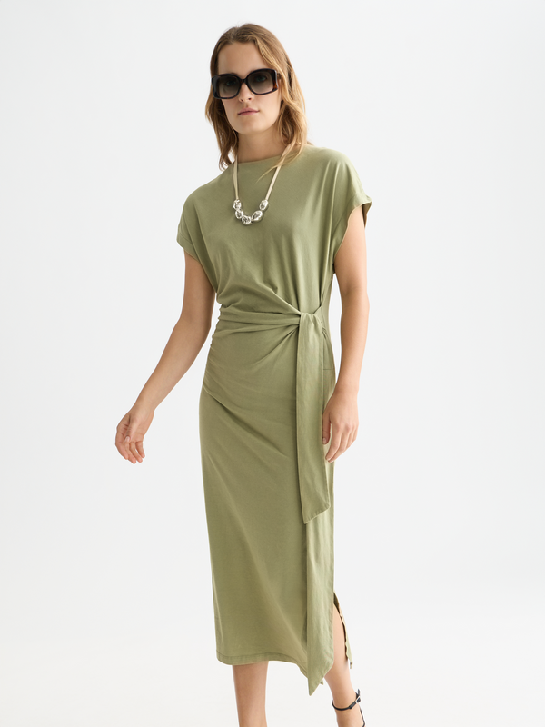 Geknotetes lockeres Midikleid