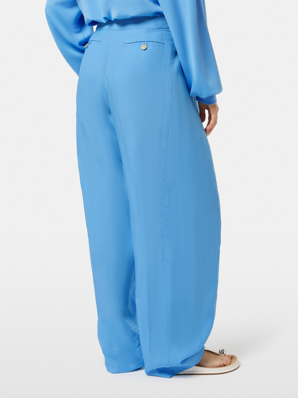 Quinn Mid-Rise Pleat Front Pant