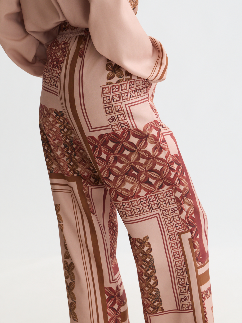 Gia Mid-Rise Wide-Leg Printed Pull-On Pants