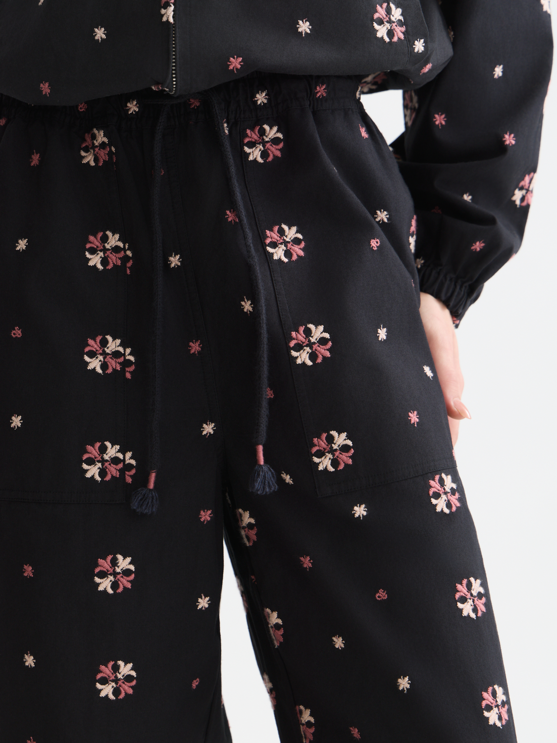 Noa High-Rise Wide-Leg Embroidered Pull-On Pants