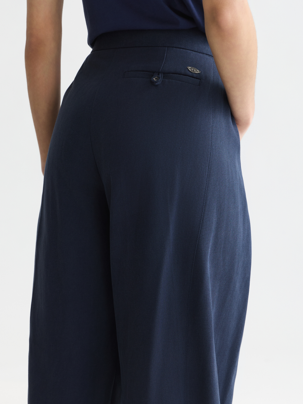 Quinn - Mid-Rise Wide-Leg Gabardine Pants