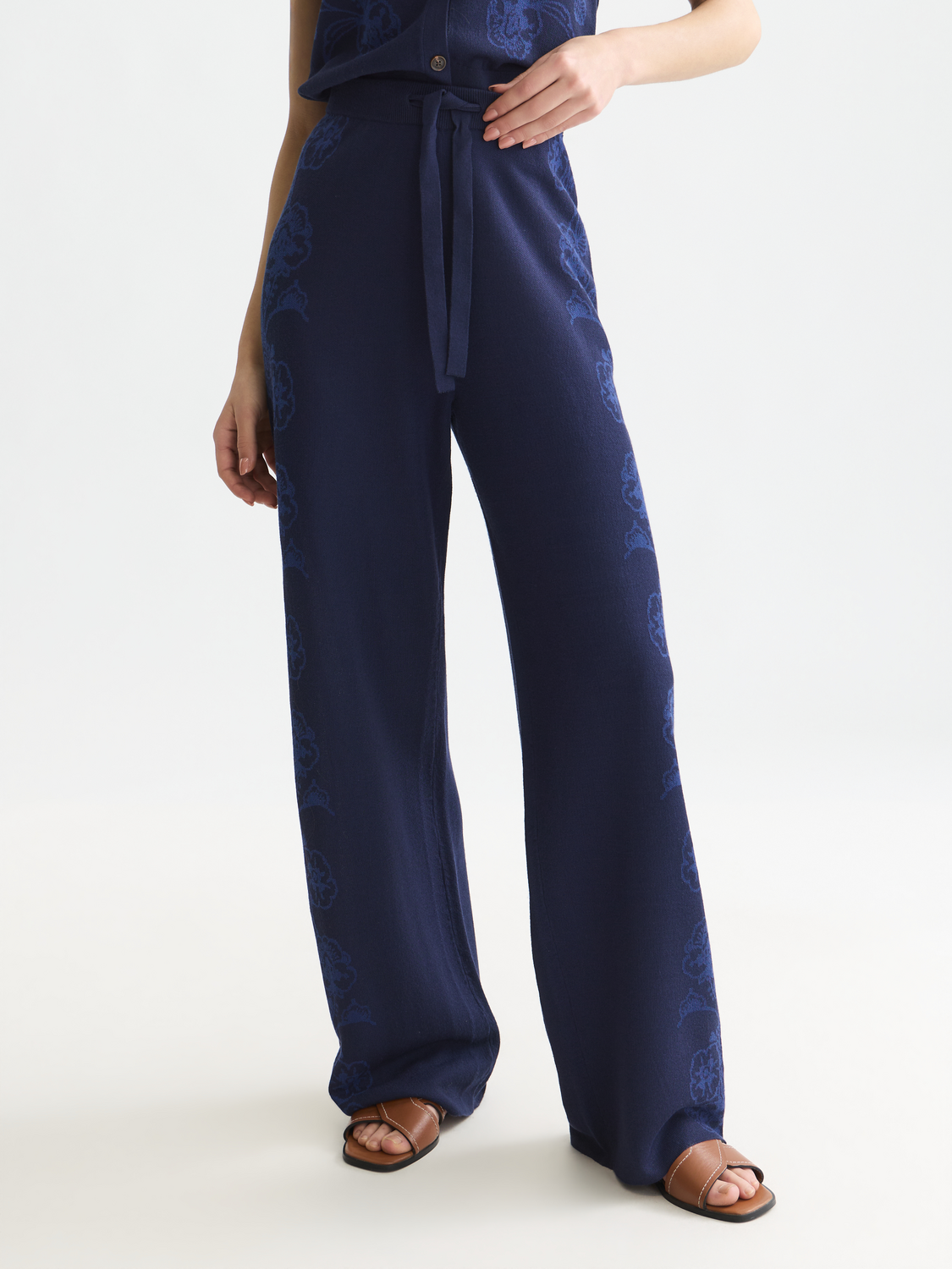 Jacquard Knitted Relaxed-Fit Trousers