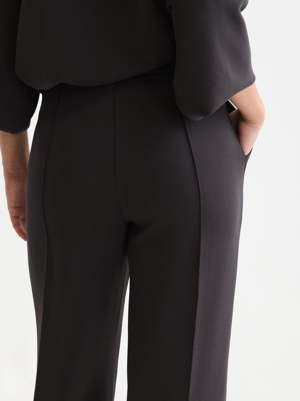Tencel Tailored Sweatpants