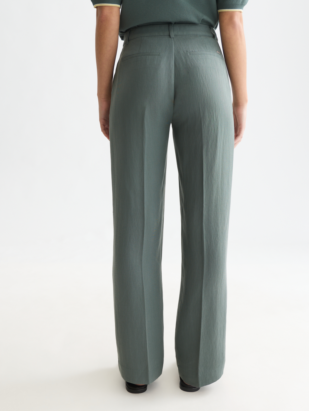 Edie - High-Rise Wide-Leg Lyocell Blend Pants