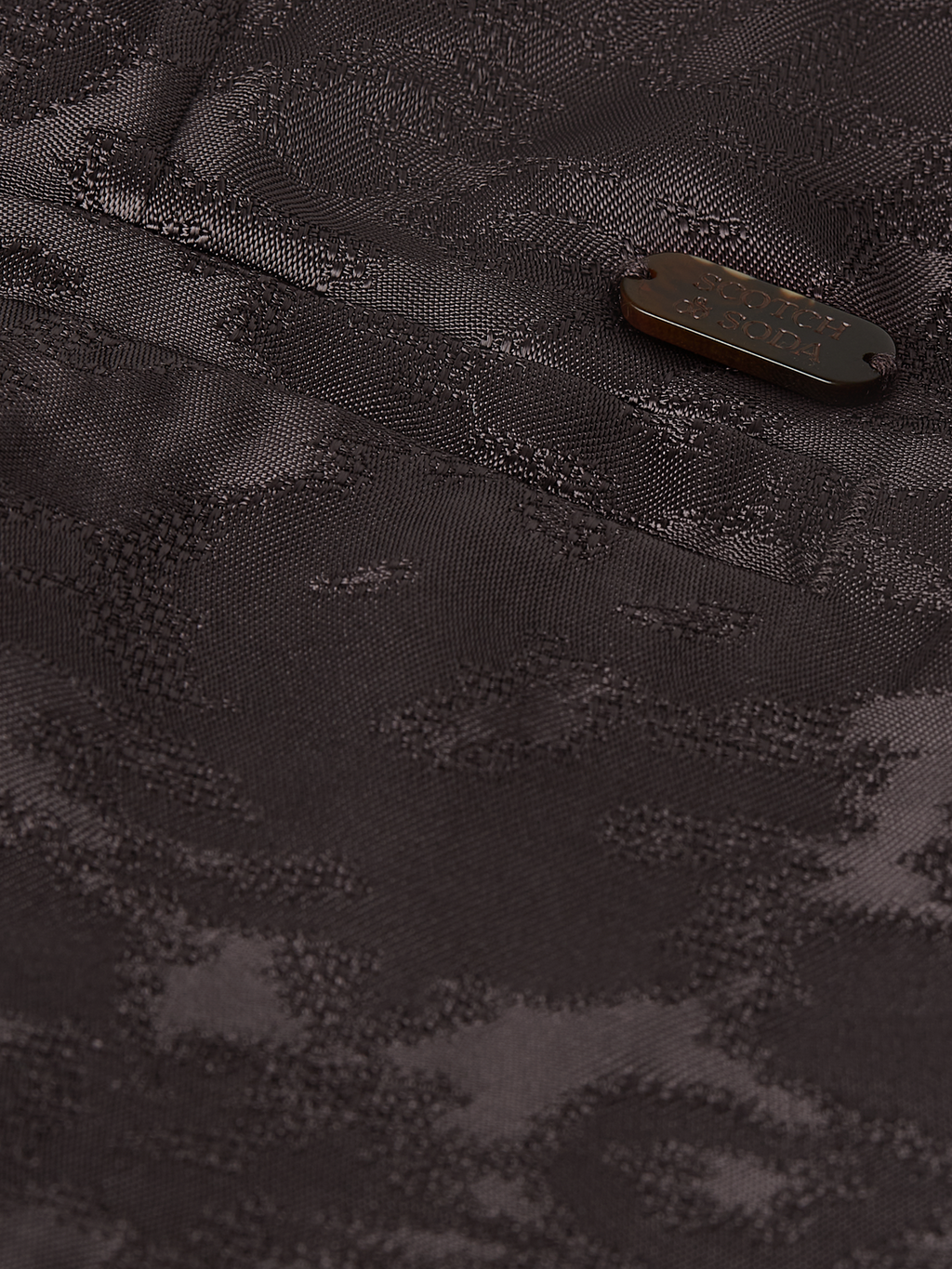 Isa Slim Leg Jacquard Pant
