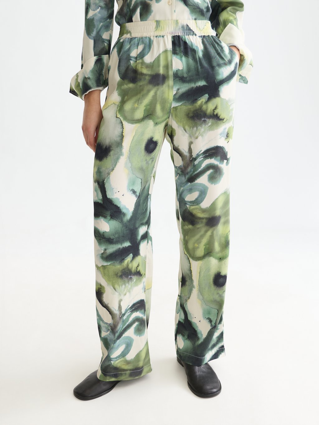 Gia - Mid-Rise Wide-Leg Printed Pull-On Pants