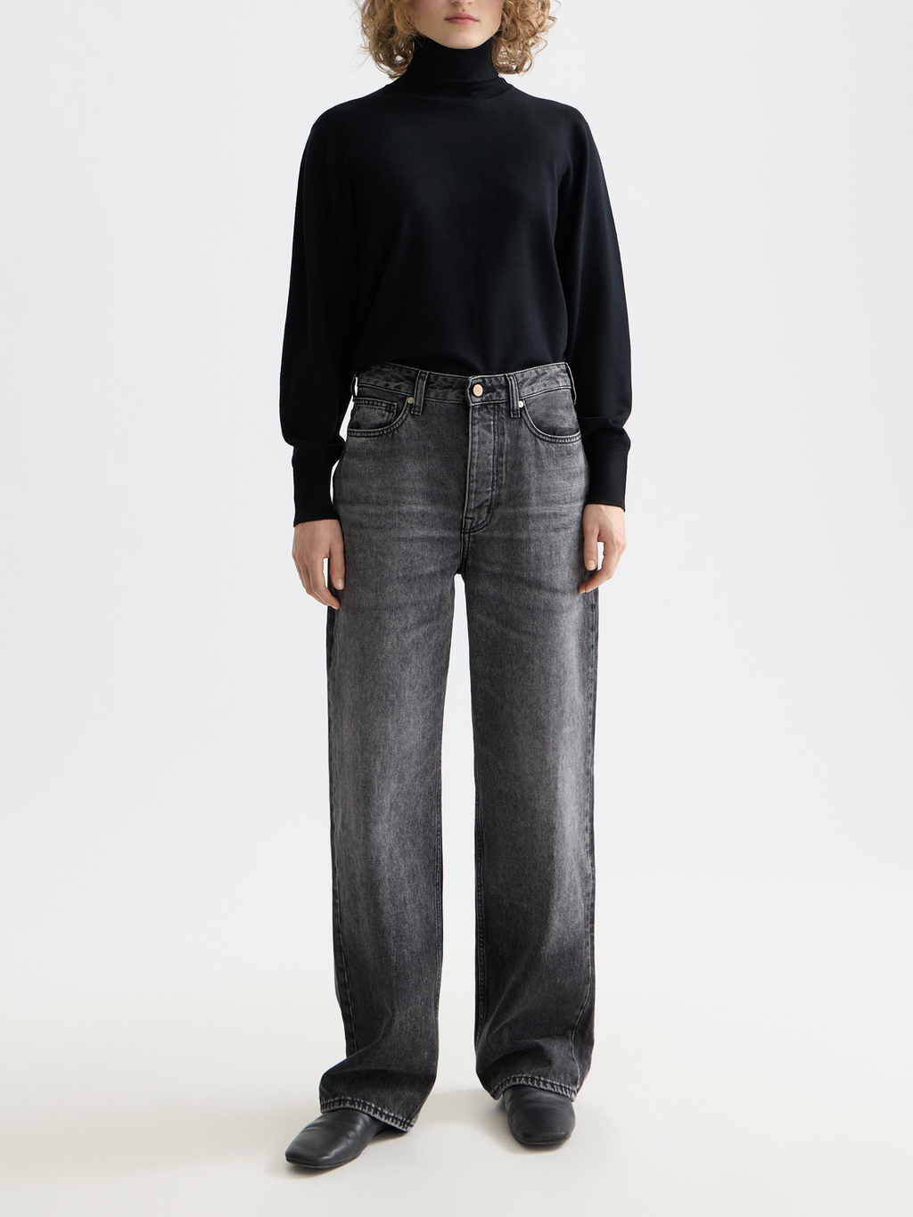 Core Ripple Straight Jeans  — Absolute Black