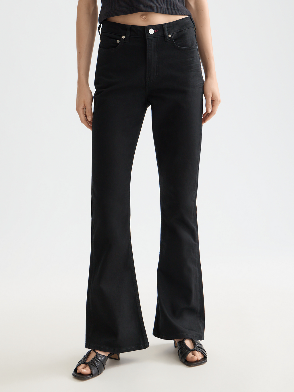 Core The Charm Flared Jeans  Stay Black