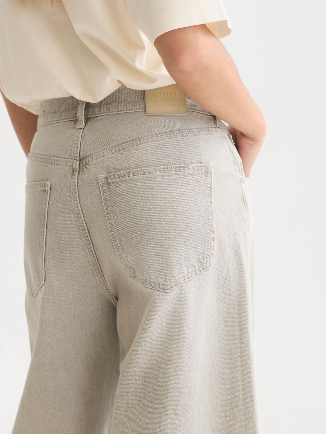 Eve Barrel Leg Denim